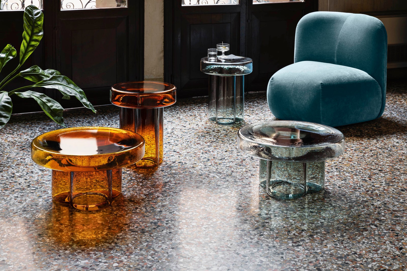 Мебель из муранского стекла: неожиданные дизайнерские решения